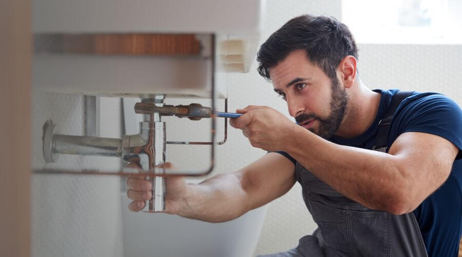 Professional water heater installation services in Mound City, SD